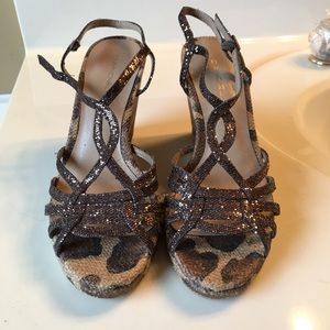 Beautiful wedge sandals. Size 6. Bandolino.